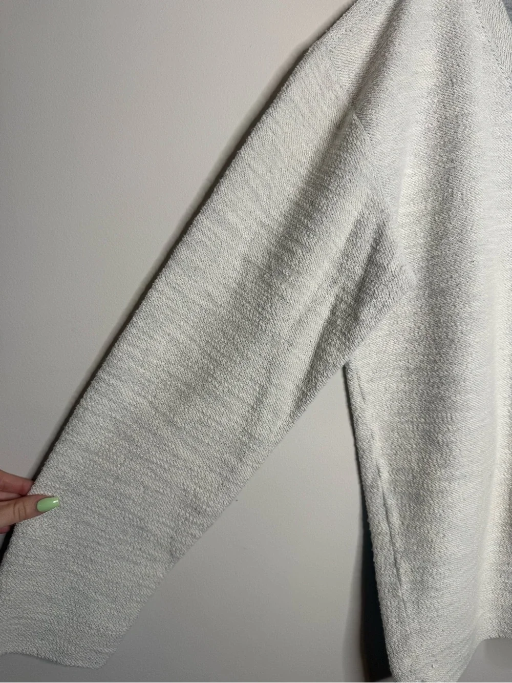 Lauren James Men’s V-Neck Sweater in Light Gray Heather